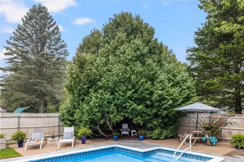 471 Annaquatucket Road North Kingstown RI 02852