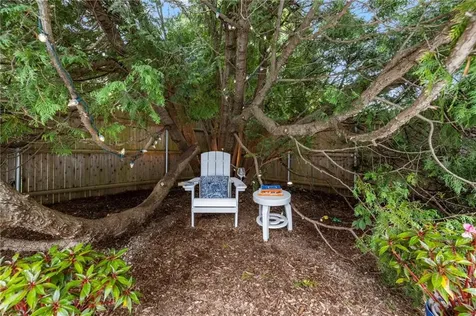 471 Annaquatucket Road North Kingstown RI 02852