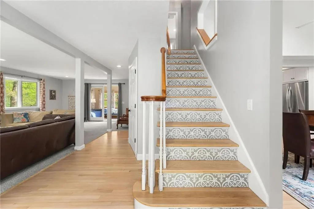 4720 S County Trail Charlestown RI 02813