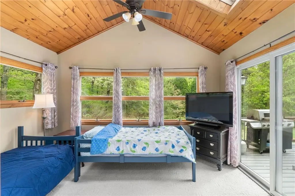 4720 S County Trail Charlestown RI 02813
