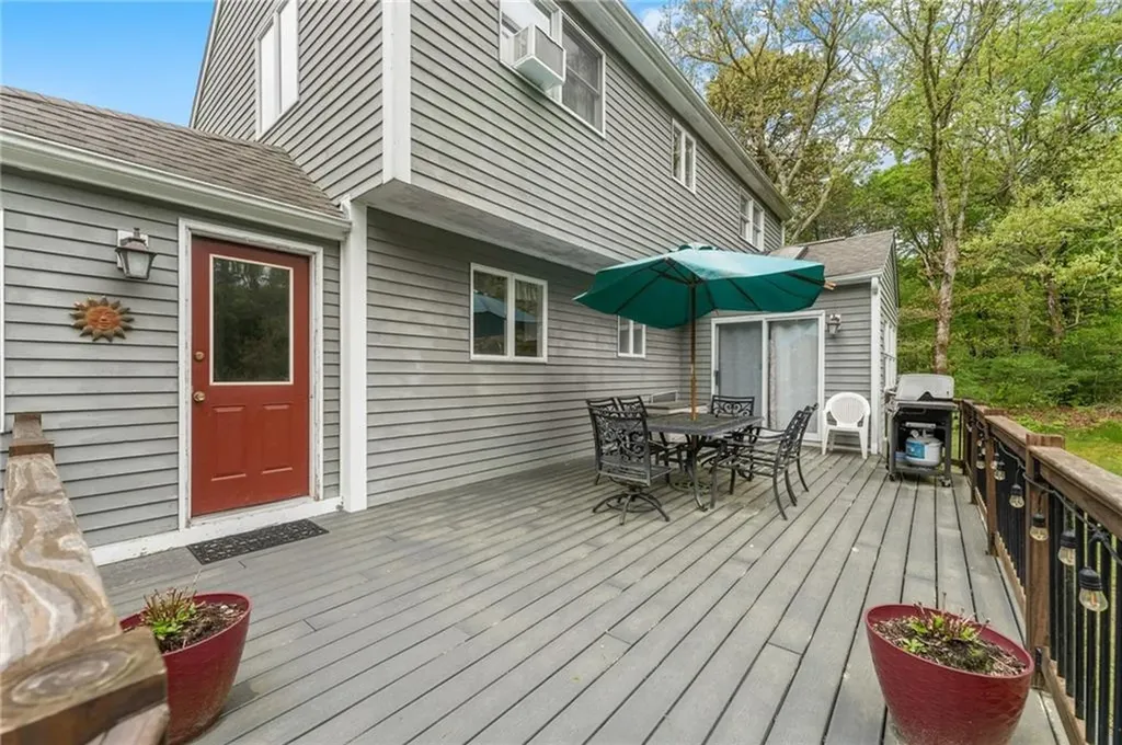 4720 S County Trail Charlestown RI 02813