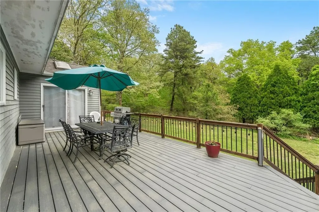 4720 S County Trail Charlestown RI 02813