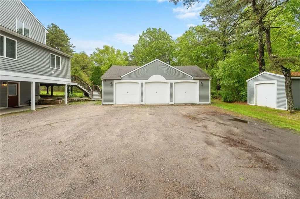 4720 S County Trail Charlestown RI 02813