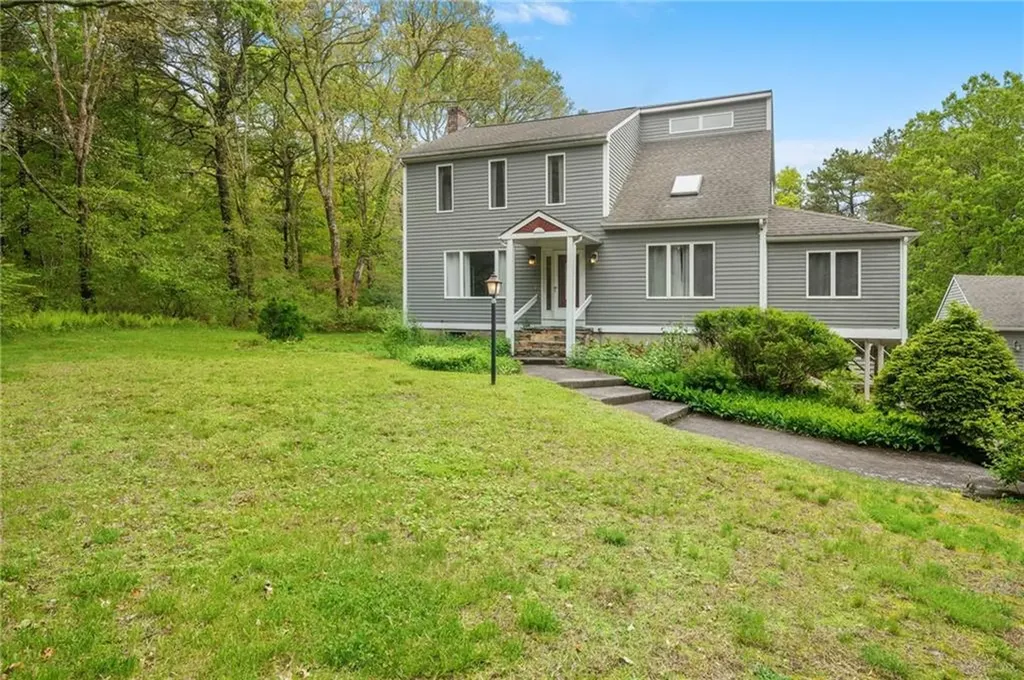 4720 S County Trail Charlestown RI 02813