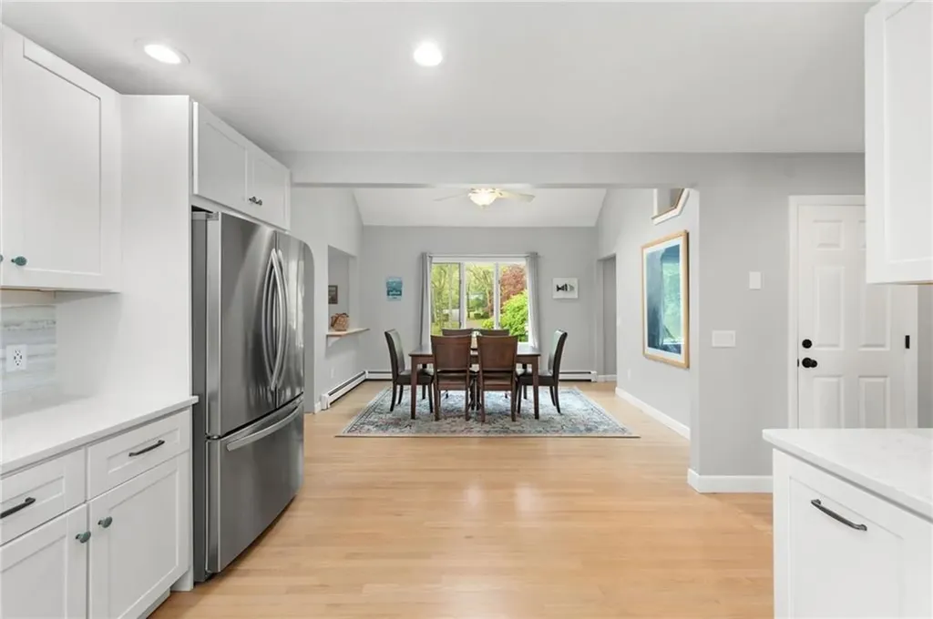 4720 S County Trail Charlestown RI 02813