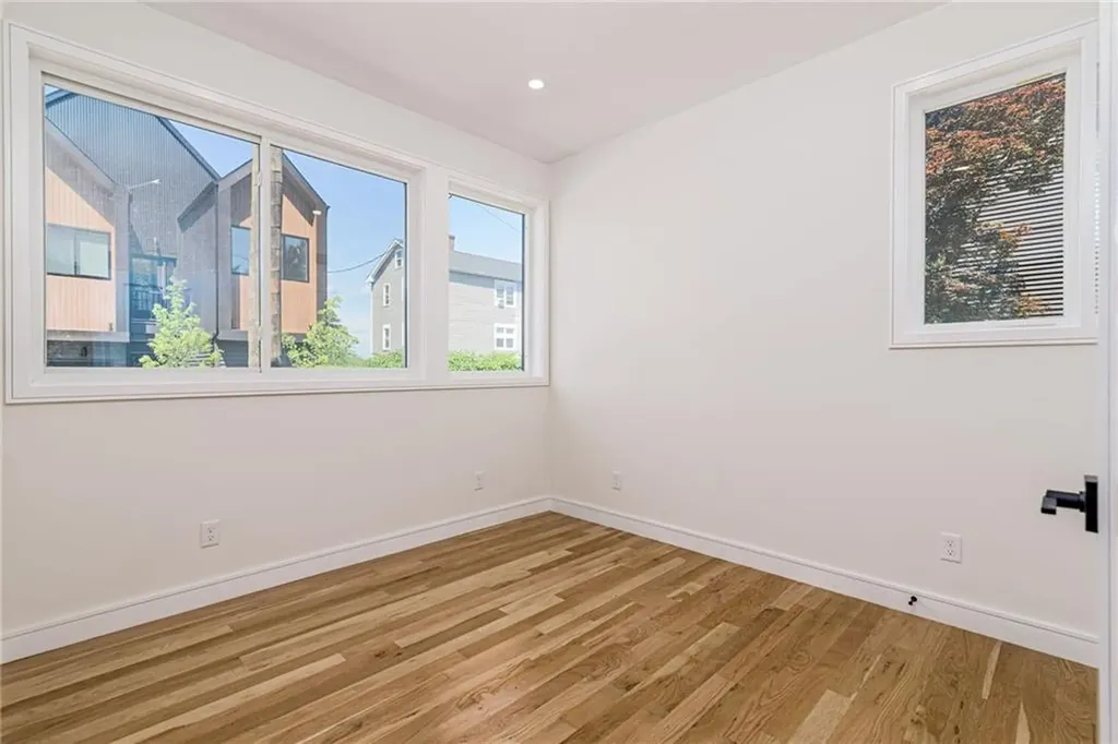 12 Daggett Court Providence RI 02906