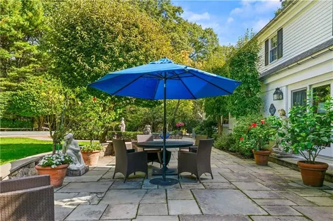 275 Stony Lane North Kingstown RI 02852