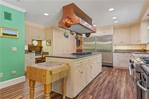 275 Stony Lane North Kingstown RI 02852