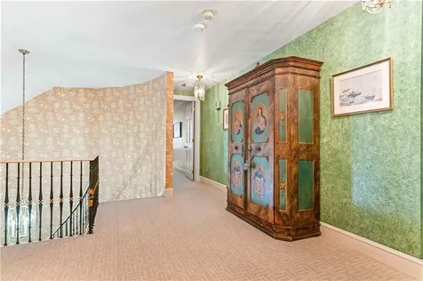 275 Stony Lane North Kingstown RI 02852