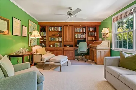 275 Stony Lane North Kingstown RI 02852