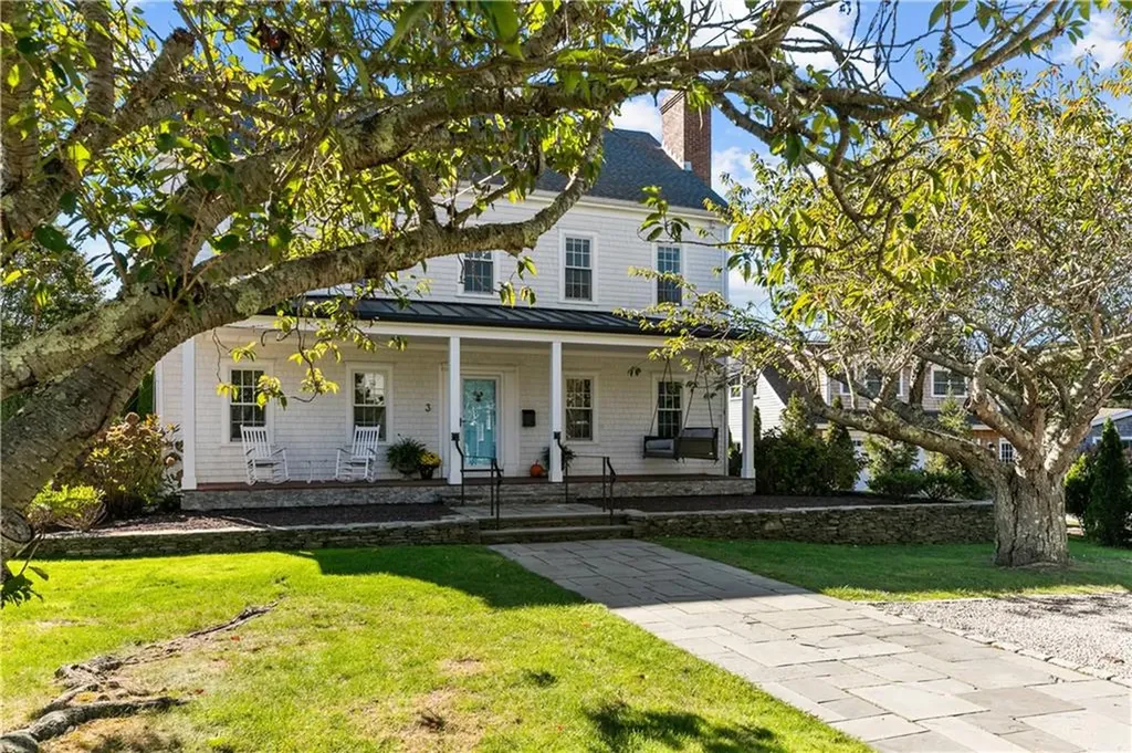 3 Key Court Newport RI 02840