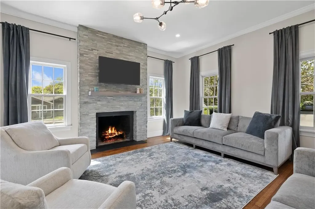 3 Key Court Newport RI 02840