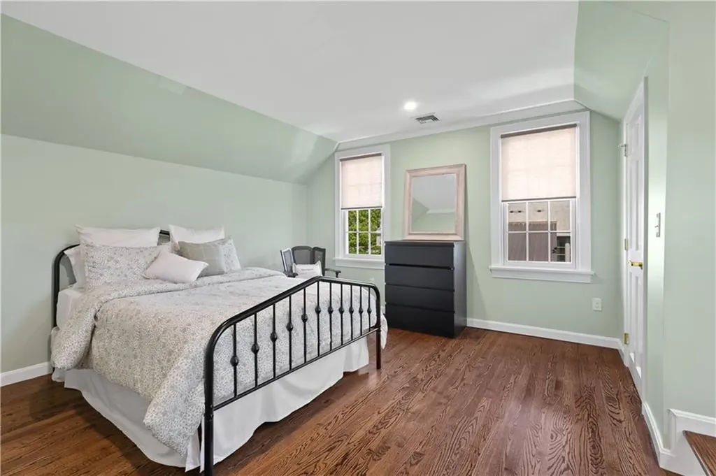 3 Key Court Newport RI 02840