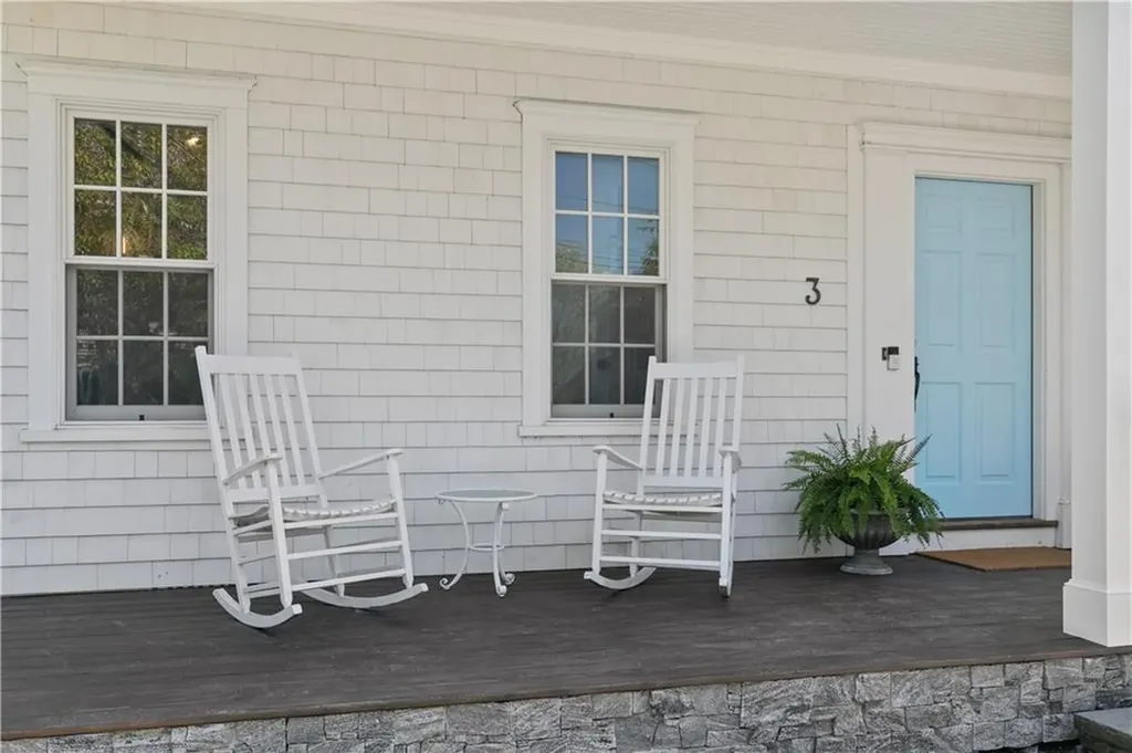 3 Key Court Newport RI 02840