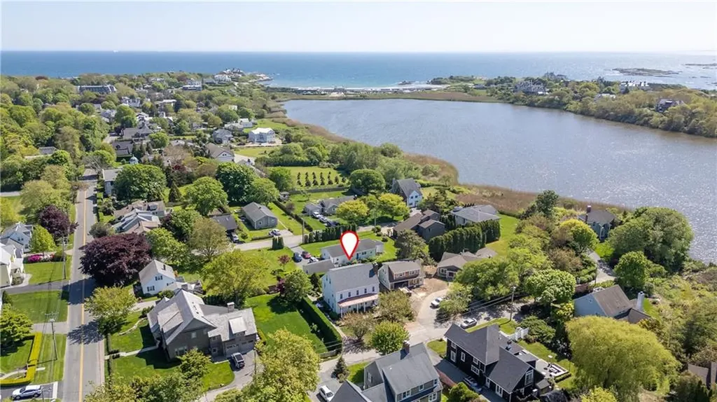 3 Key Court Newport RI 02840