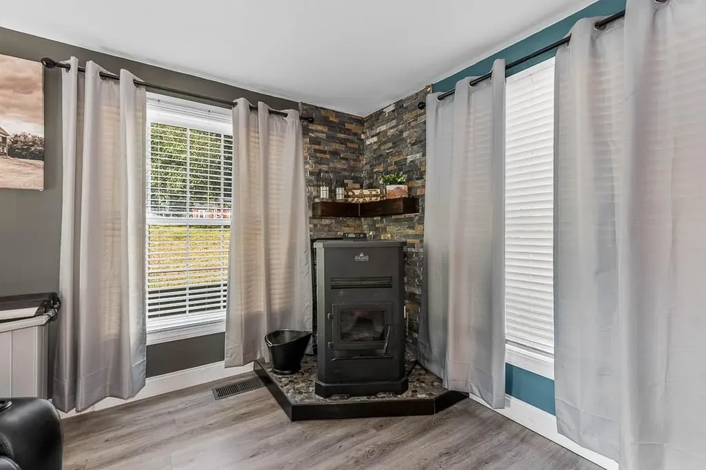 508 Jillson Avenue Woonsocket RI 02895