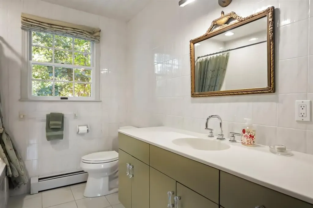 50 Sundale Road Cranston RI 02921