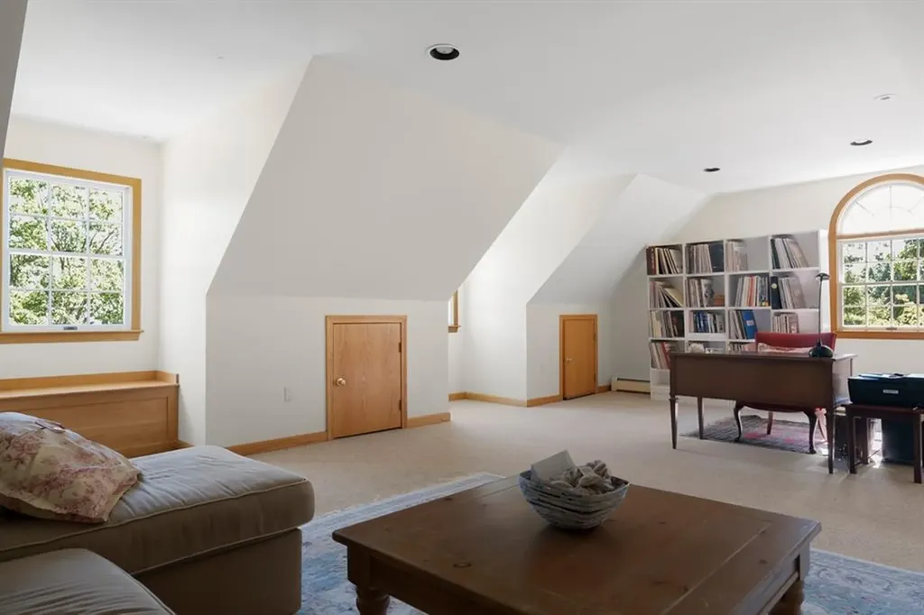 50 Sundale Road Cranston RI 02921