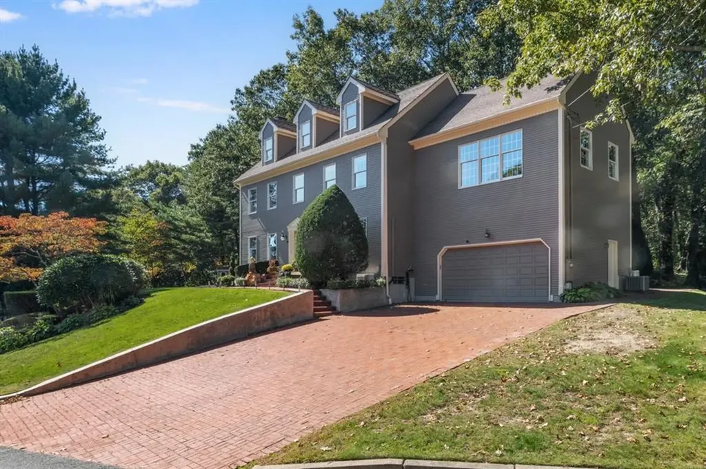 50 Sundale Road Cranston RI 02921