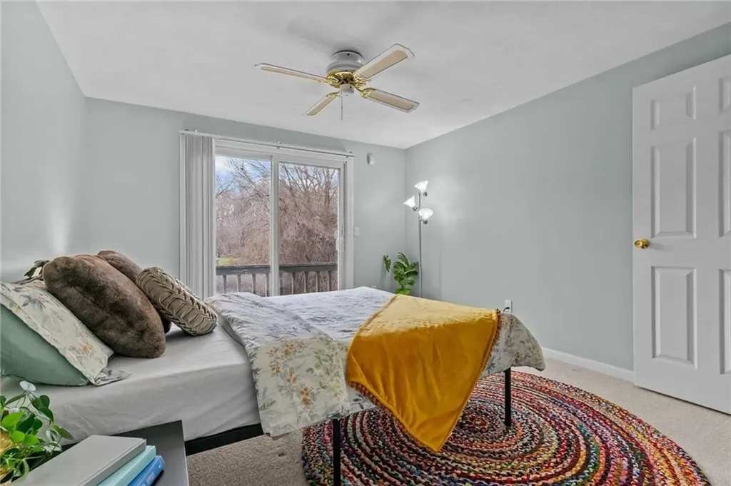 44 Knoll Place North Providence RI 02904