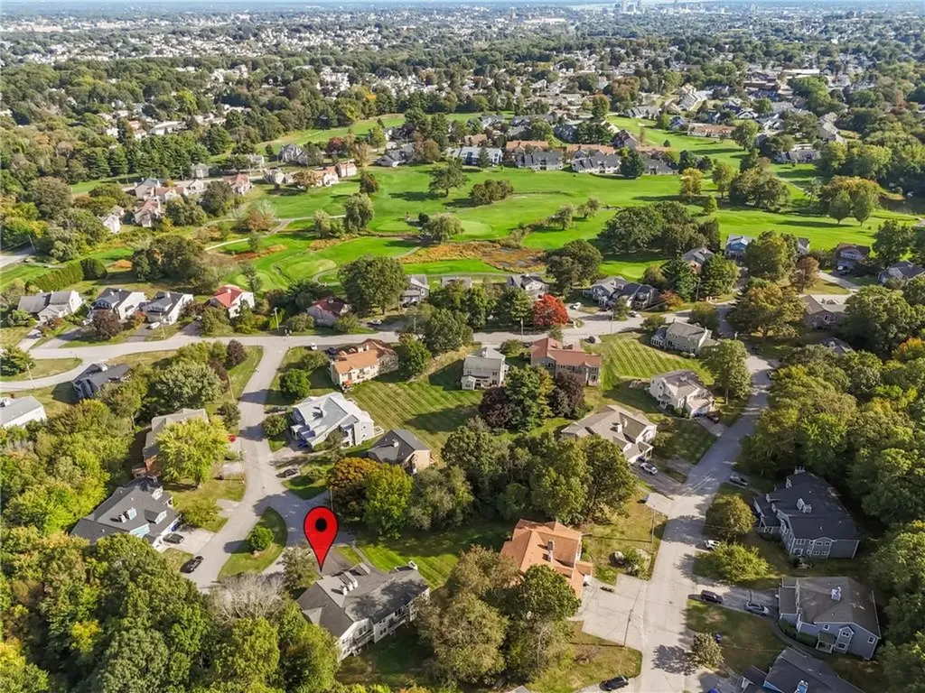 44 Knoll Place North Providence RI 02904