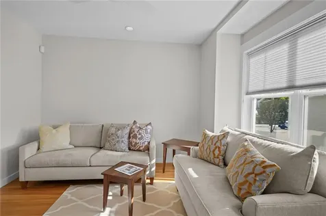 38 Greene Street East Greenwich RI 02818