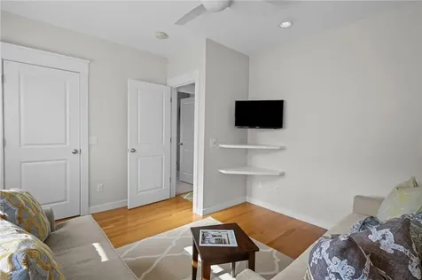 38 Greene Street East Greenwich RI 02818