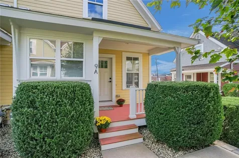 38 Greene Street East Greenwich RI 02818