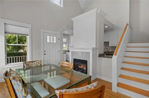 38 Greene Street East Greenwich RI 02818