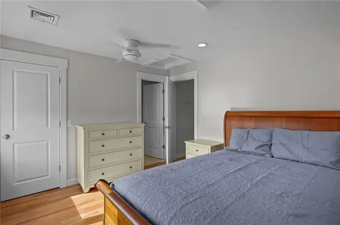 38 Greene Street East Greenwich RI 02818