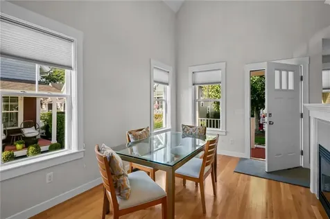 38 Greene Street East Greenwich RI 02818