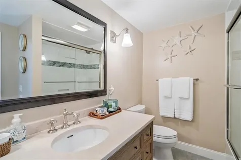 90 Macomber Lane Portsmouth RI 02871