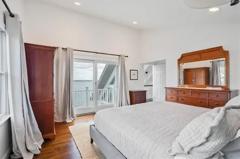 90 Macomber Lane Portsmouth RI 02871