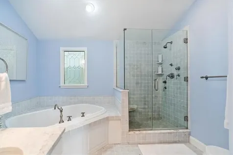 90 Macomber Lane Portsmouth RI 02871