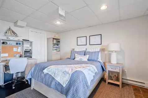 90 Macomber Lane Portsmouth RI 02871