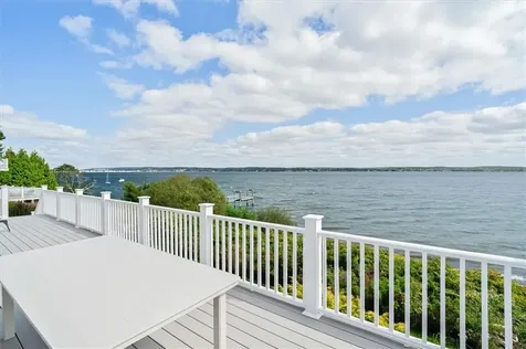 90 Macomber Lane Portsmouth RI 02871