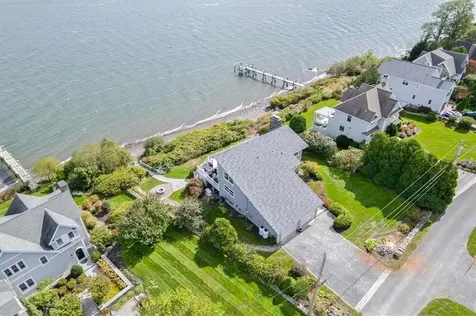 90 Macomber Lane Portsmouth RI 02871