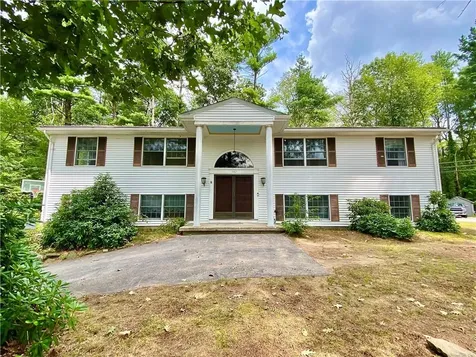 162 Keach Pond Drive Glocester RI 02814