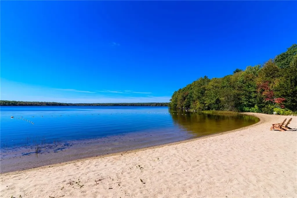 18 Bayberry Lane Charlestown RI 02813