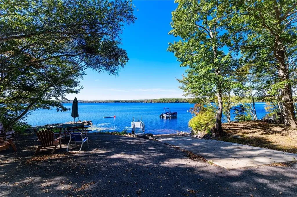 18 Bayberry Lane Charlestown RI 02813