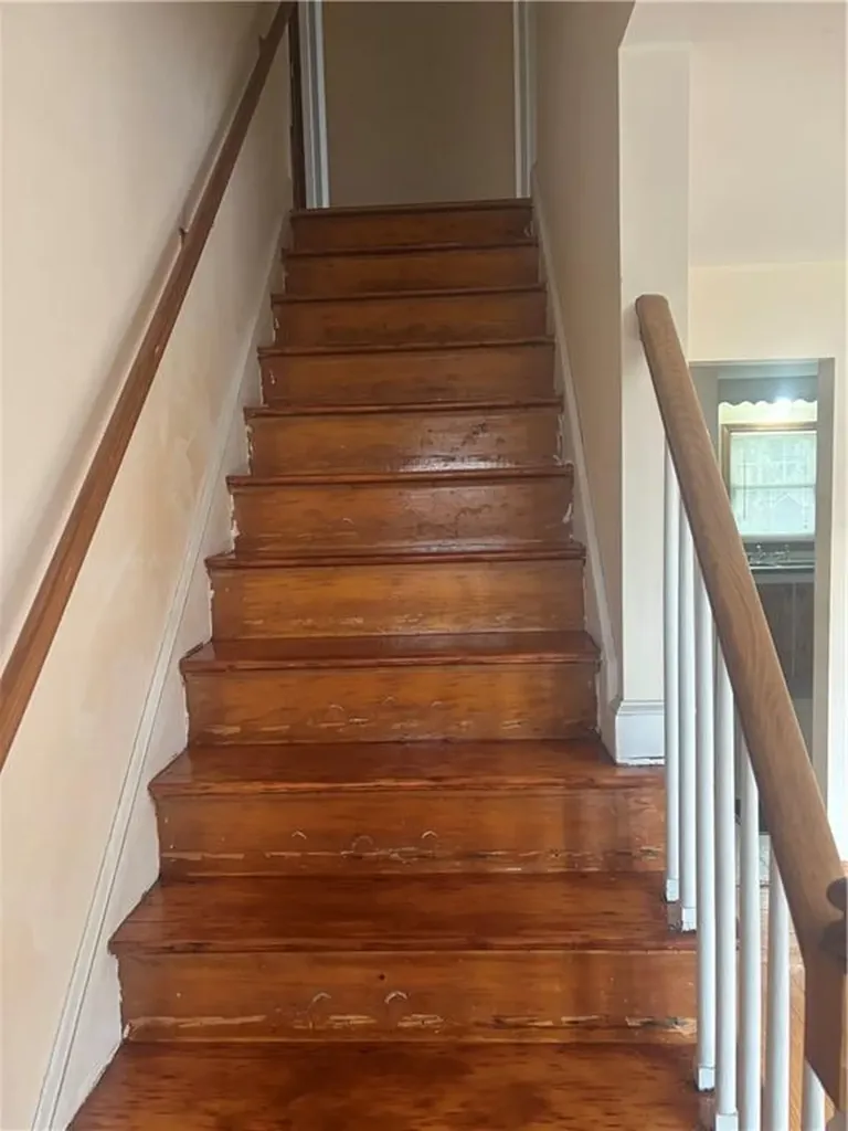 87 Vincent Avenue East Providence RI 02914