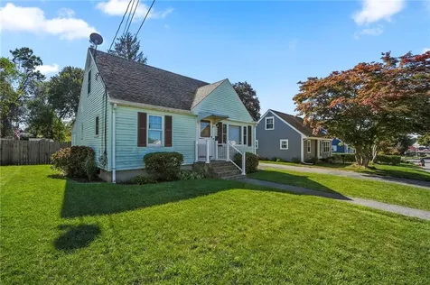 87 Vincent Street East Providence RI 02914