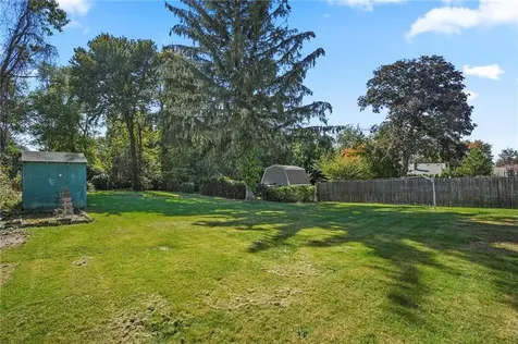 87 Vincent Street East Providence RI 02914