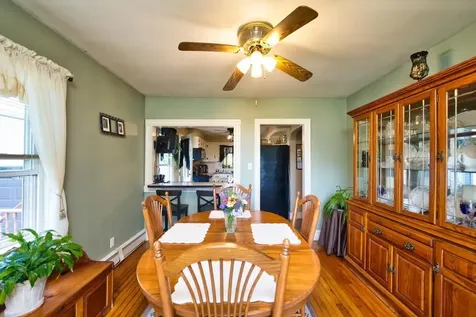 894 Main Road Tiverton RI 02878