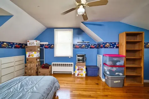 894 Main Road Tiverton RI 02878