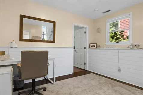 110 Winsor Avenue North Kingstown RI 02852