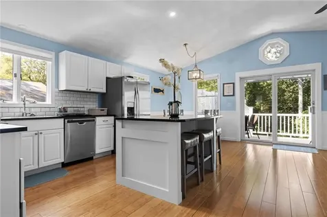 110 Winsor Avenue North Kingstown RI 02852