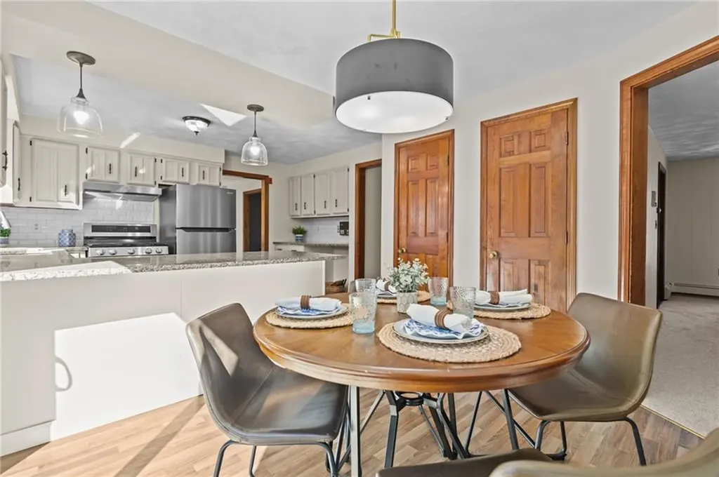 22 Briarwood Road Lincoln RI 02865
