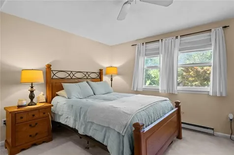 121 Spice Bush Trail Narragansett RI 02882