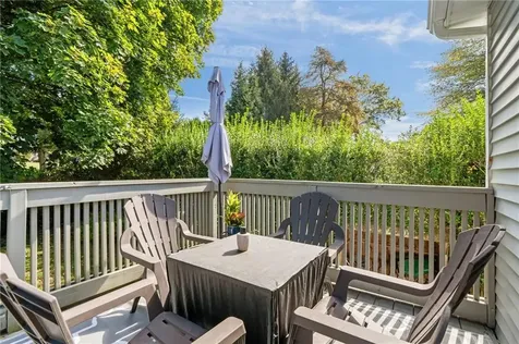 121 Spice Bush Trail Narragansett RI 02882